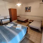 Brussa340 Szálloda Brussa